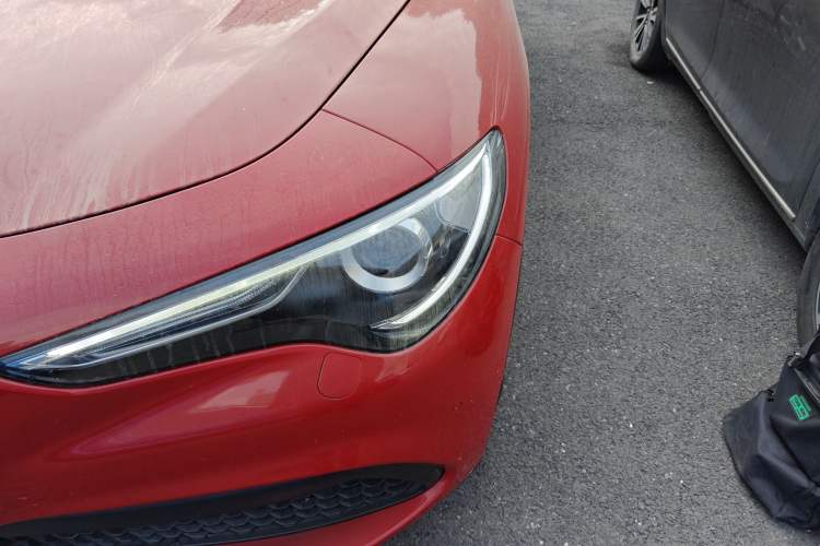 Used Alfa Romeo Stelvio 2017 2.0T 200HP Elite Edition
