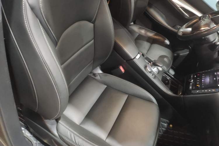 Used Infiniti QX50 2020 2.0T Two-Wheel Drive Fashion Edition
