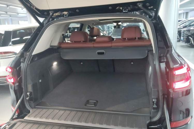 Used BMW X5 2022 Restyled xDrive 30Li Luxury Version M Sport Package