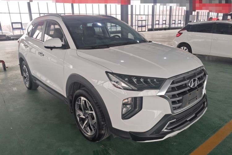 Used Hyundai Tucson 2019 280TGDi Dual-Clutch Two-Wheel Drive Fashion Edition China VI Standard
