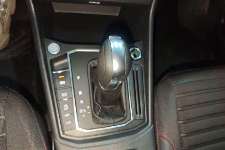 Used Volkswagen Lavida 2024 300TSI DSG Starry Sky Deluxe Edition
