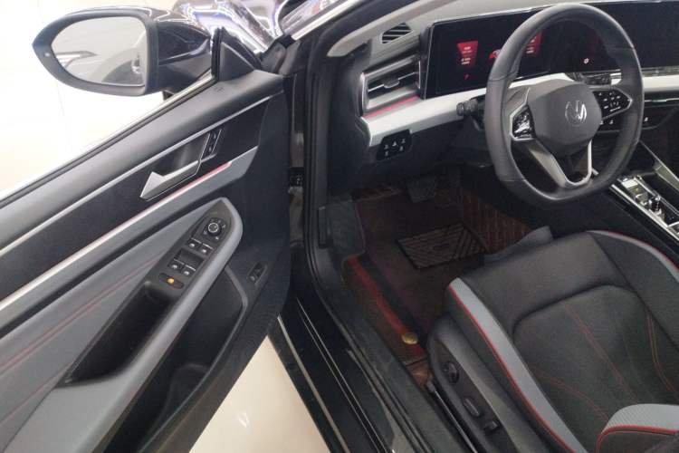 Used Volkswagen Lamando 2024 Lavida L 280TSI DSG Cool & Spicy Edition