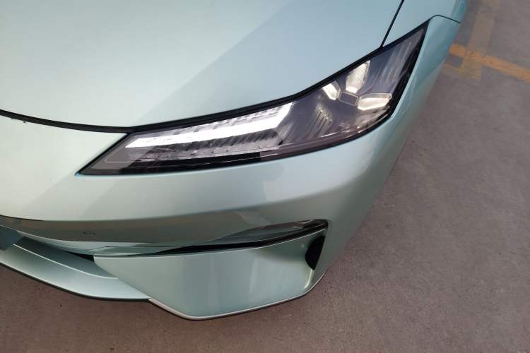 Used  SL03 2022 1.5L 1200 Extended-Range Version
