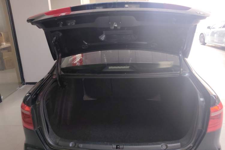 Used Volkswagen Lavida 2013 Revised Version 1.4 TSI Manual Comfort Edition
