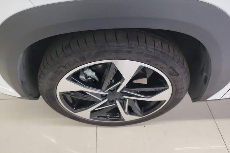 Used  L7 2023 1.5T 115 km Starship
