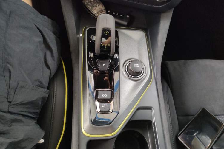 Used Lynk & Co 03 2019 03+ 2.0TD Automatic Wind-Chasing Edition
