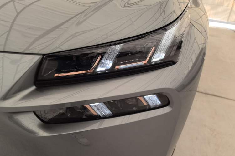 Used AION V 2022 Plus 70 Smart Edition Ternary Lithium