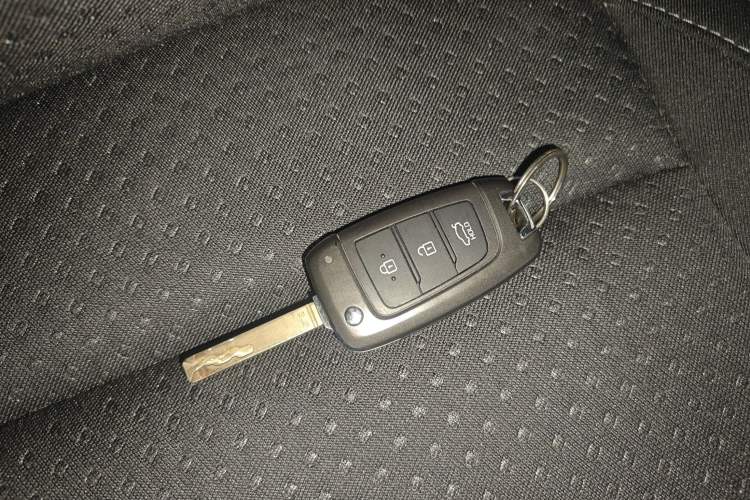 Used Hyundai Celesta 2020 1.6L Automatic GL Enjoyable Edition