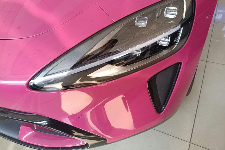 Used  SU7 2024 Rear-Drive Long-Range Intelligent Driving Version
