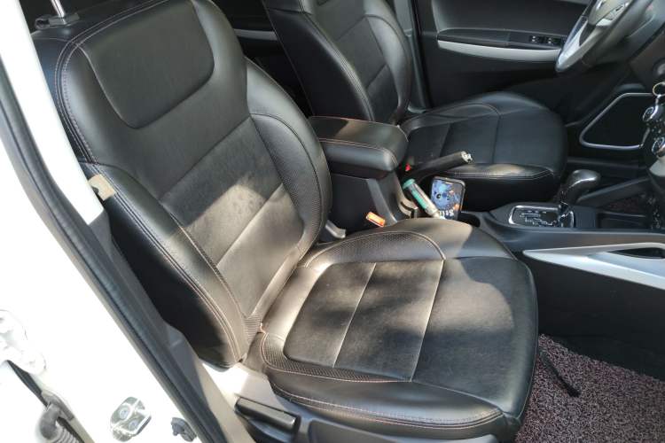 Used Changan CS35 2015 1.6L Automatic Luxury Model China IV Standard