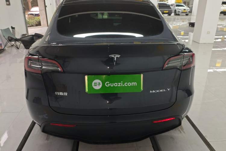 Used Tesla Model Y 2024 Rear-Wheel-Drive Version
