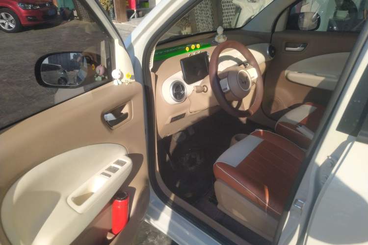 Used Wuling Hongguang MINIEV 2025 Four-Door Version Advanced Edition
