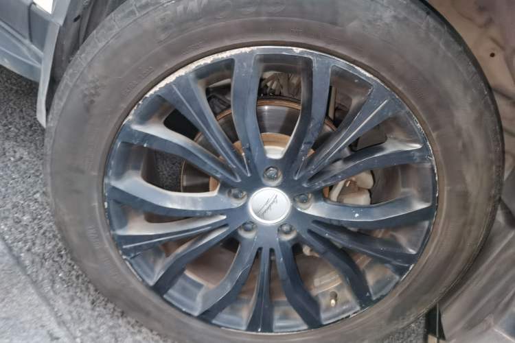 Used Land X7 2015 2.0T Panoramic Prestige Edition
