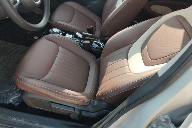 Used Wuling Bingo 2023 333 km Enjoyment Version
