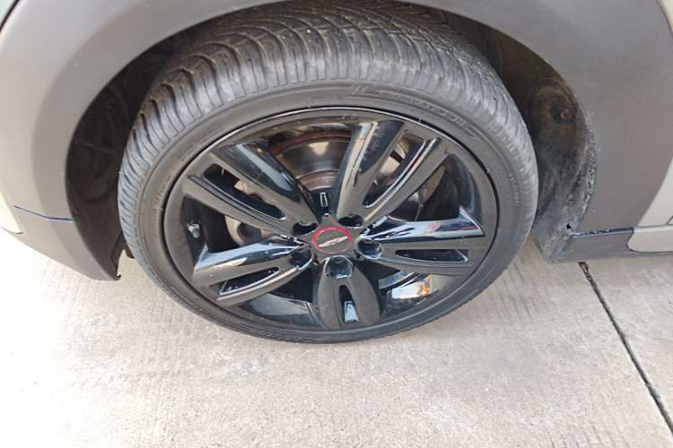 Used  MINI 2019 1.5T COOPER Racing Edition Five-Door Model
