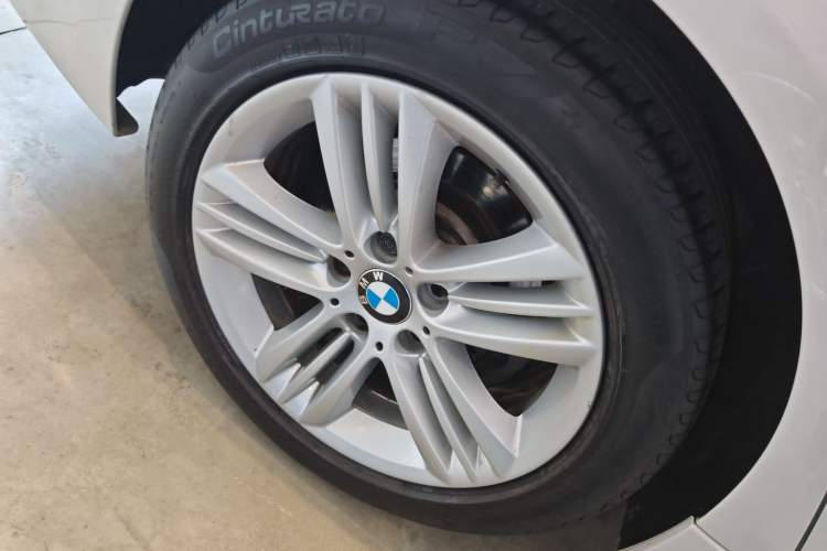 Used BMW 3 Series 2016 320Li Fashion Model