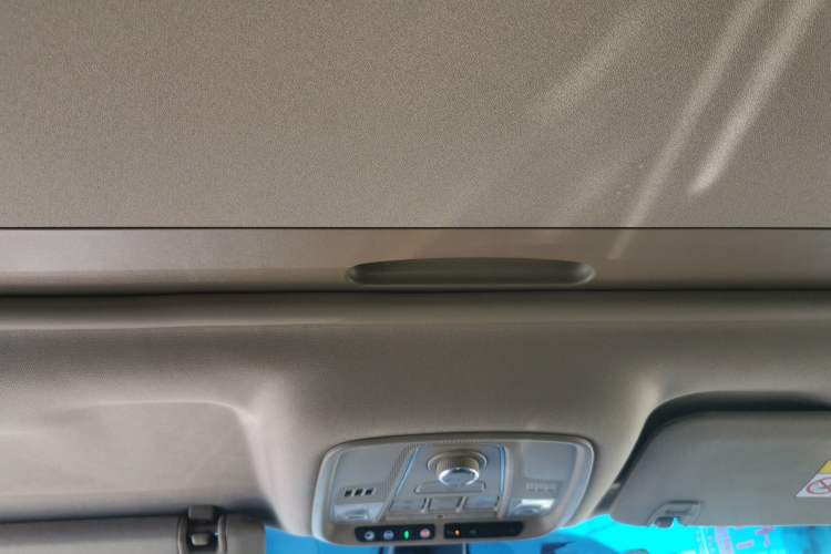 Used Buick GL8 2017 ES 28T Flagship Model China V Standard
