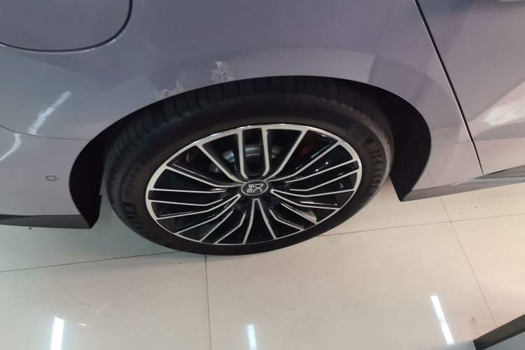 Used BYD Han 2025 EV Intelligent Driving Edition 701KM LiDAR Flagship Model