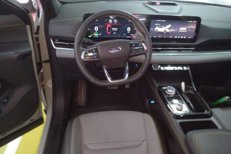 Used Ford Equator Sport New Energy 2025 Luxury Plus Version
