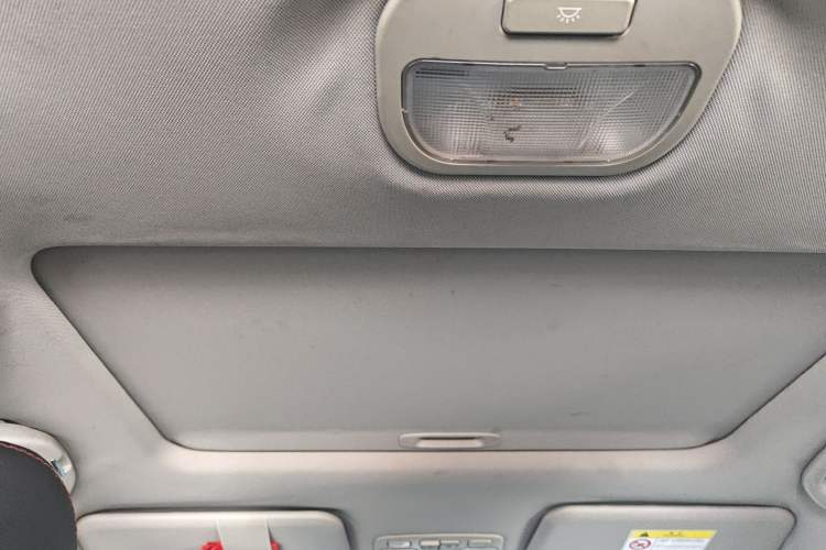 Used  Refine S3 2017 1.6L CVT Luxury Smart Model