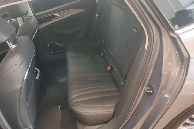 Used Hongqi H5 2023 2.0T Automatic Smart Connect Flagship Edition
