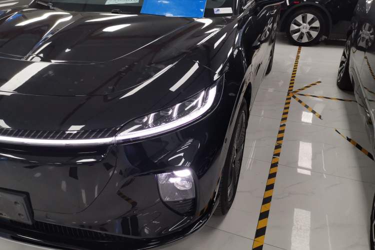 Used VOYAH COURAGE 2024 Long-Range Supercharge Edition