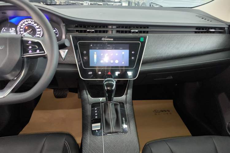 Used Venucia D60 2023 PLUS 1.6L XL CVT Yue Ling Edition