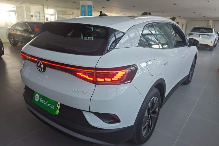 Used Volkswagen ID.4 CROZZ 2025 Pure Edition
