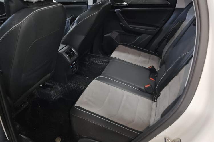 Used Volkswagen Tayron X 2020 330TSI Two-Wheel Drive Luxury Smart Connectivity Version