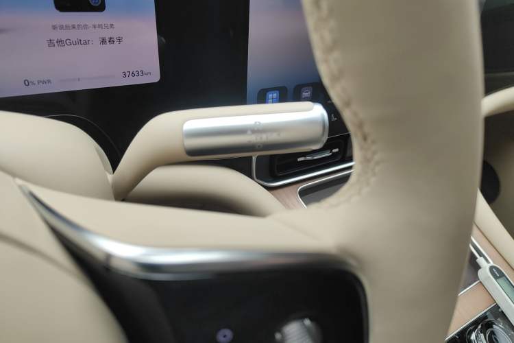 Used Hima AITO M9 2024 Range-Extended Ultra Version 42 kWh 6-Seater Model
