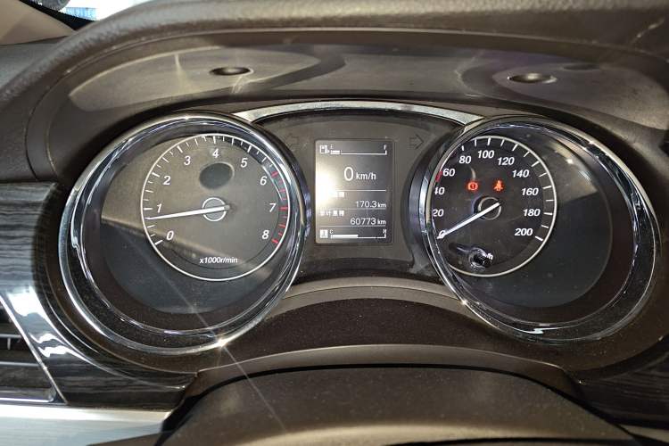 Used Baojun 730 2016 1.5L Manual Comfort Version 7 Seats China V Emission Standard