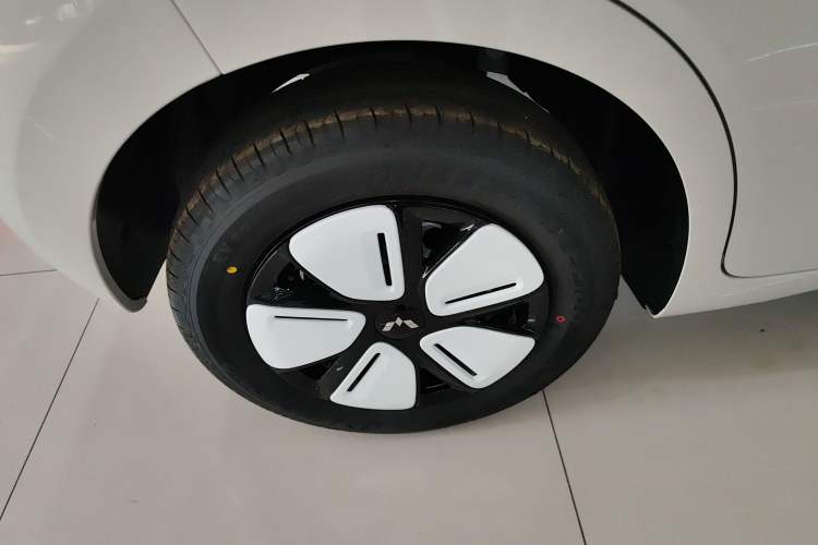 Used Wuling Hongguang MINIEV 2025 Four-Door Version Advanced Edition