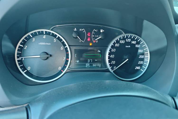 Used Nissan Sylphy 2016 1.6 XL CVT Luxury Edition
