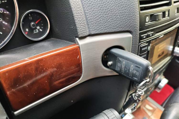 Used Volkswagen Touareg 2009 3.0T Diesel Top-Trim Model