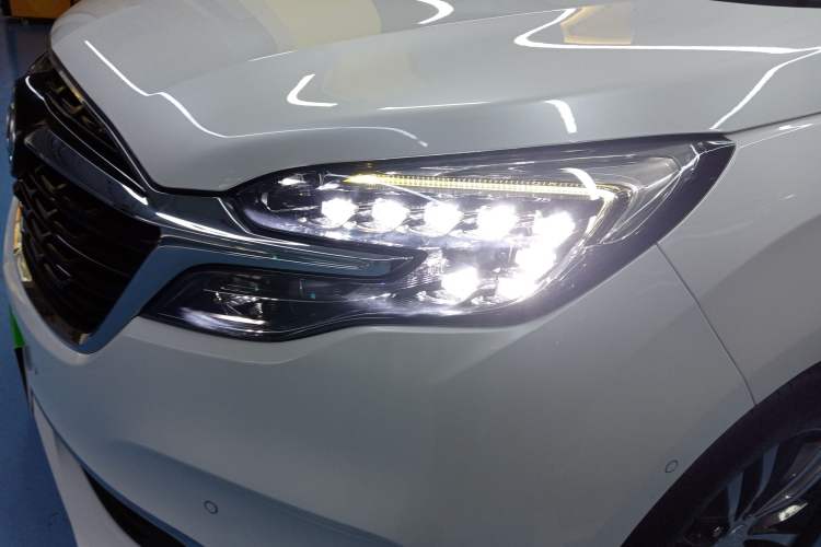 Used Buick GL8 2020 ES Land Cruiser 653T Comfort Edition
