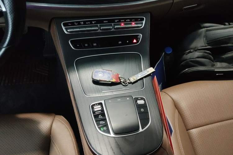 Used Mercedes-Benz E-Class 2021 E 300 L Sporty and Stylish Model
