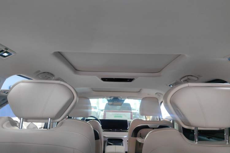 Used Wey Gaoshan 2023 Four-Wheel Drive Flagship Edition
