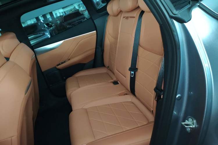 Used  S05 2024 510Max Pure Electric Version
