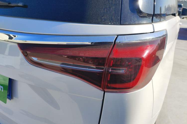 Used Buick GL8 2023 ES Lu Zun Deluxe Model
