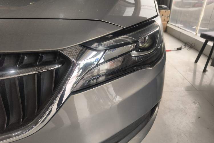 Used Buick GL6 2019 18T 6-Seater Connected Luxury Version China V Standard