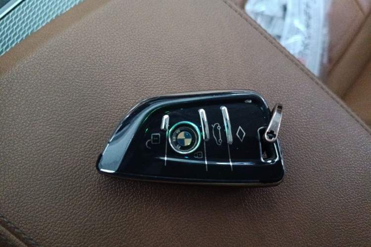 Used BMW 3 Series 2020 Facelifted 325Li M Sport Night Edition Package
