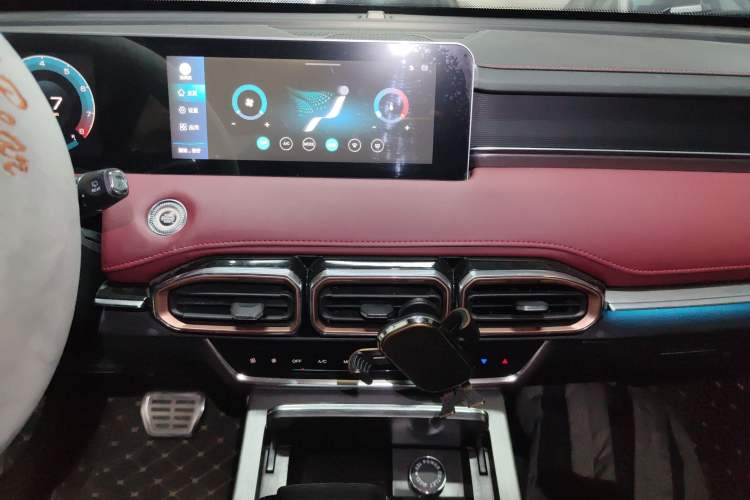 Used JETOUR X70 PLUS 2021 1.5T DCT Mountain 5-Seater
