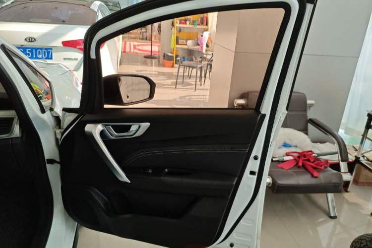 Used Geely Auto Vision X3 2020 1.5L CVT Luxury Model
