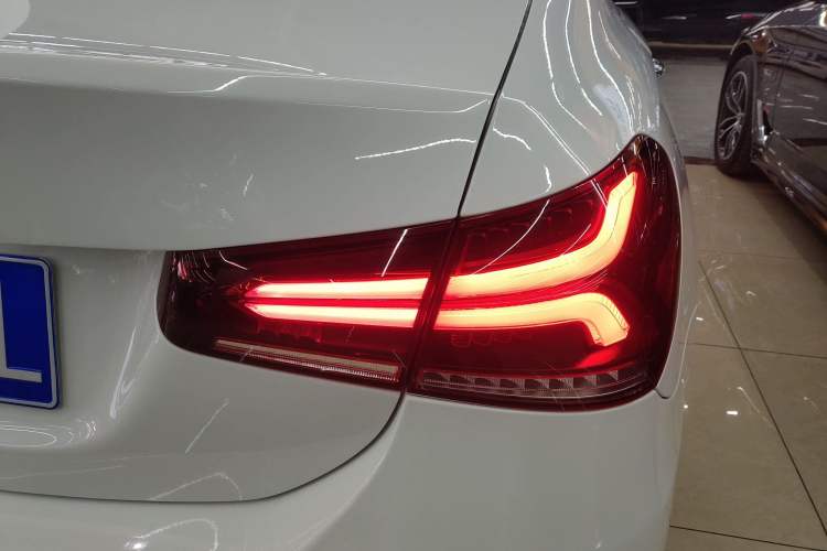 Used Mercedes-Benz A-Class 2021 A 200 L Sport Sedan Fashion Model