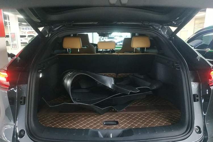 Used Changan UNI-K 2021 2.0T Prestige Edition
