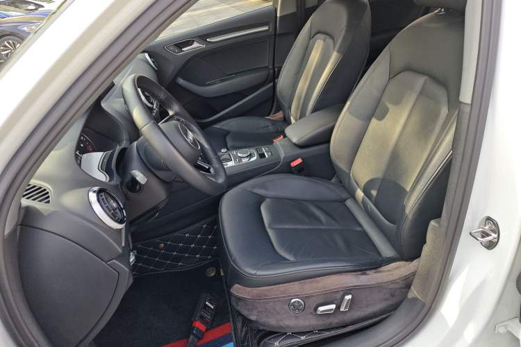 Used Audi A3 2019 Limousine 35 TFSI Style Version China V Emission Standard
