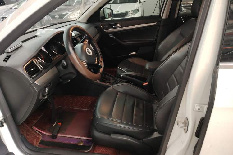 Used Volkswagen Lavida 2017 1.6L Automatic Comfort Edition
