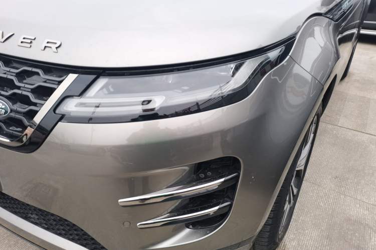 Used Land Rover Range Rover Evoque 2021 Range Rover Velar L 249PS R-Dynamic First Edition