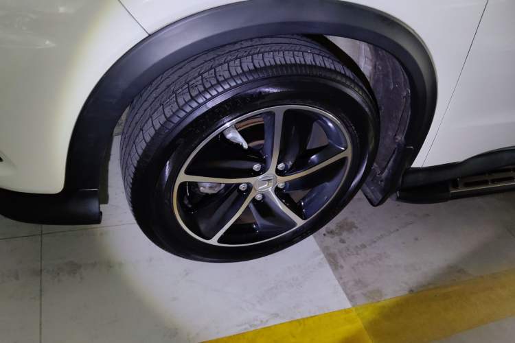 Used Honda Vezel 2020 1.5L CVT Pioneer Edition