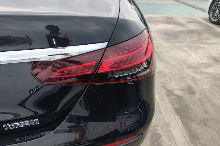 Used Mercedes-Benz E-Class 2023 E 260 L